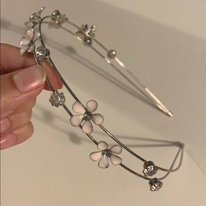 ♥️FREE w/ $30 purchase! Flower Rhinestone headband